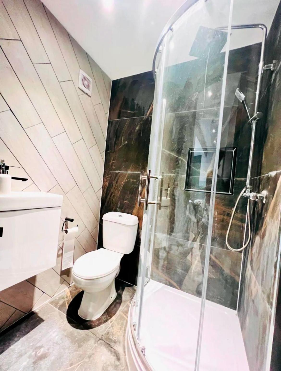 London 43 Ensuite Room Look Like Hotel Top Locations Exterior photo